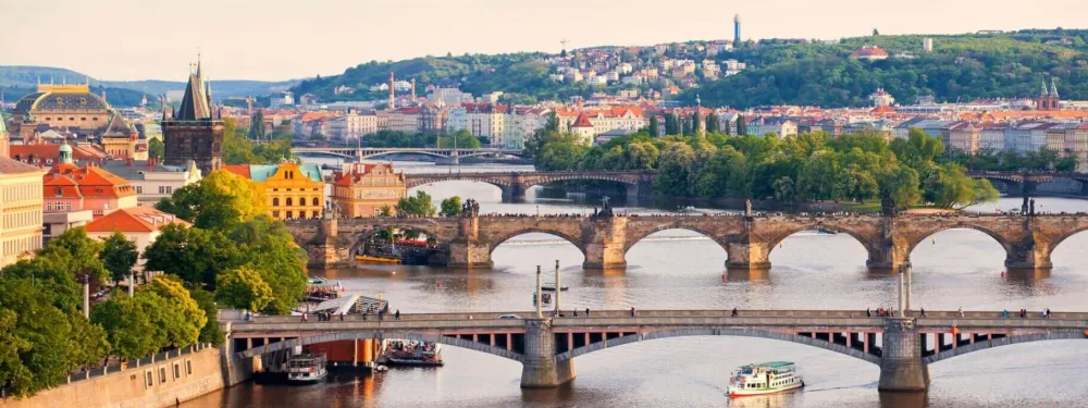 Prague Boats s.r.o. (48592439)
