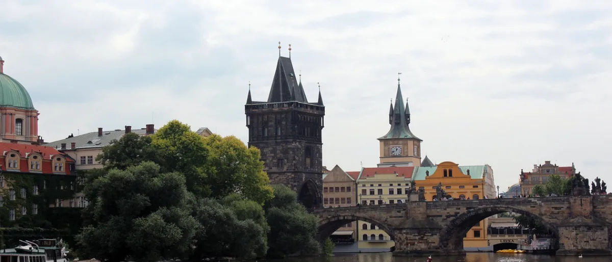 Vltavské památky z paluby: výjimečný zážitek pro každého turistu a nejen pro něj