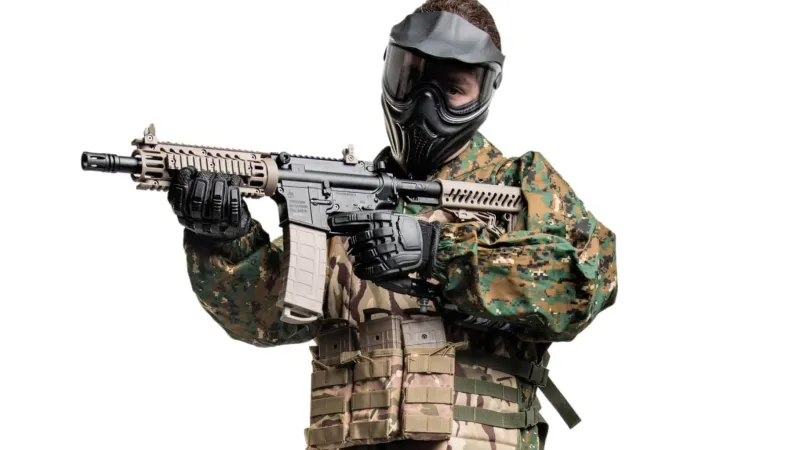 † MagFed paintball – vojenská základna Benešov 1 osoba †