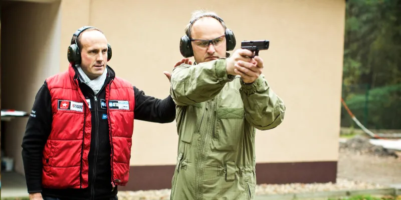 Střelba z armádních zbraní pro dva v Milovicích