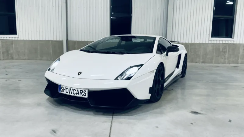 Jízda v Lamborghini Huracán LP610 v Praze - 40 min bez paliva