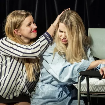  Завантаження 