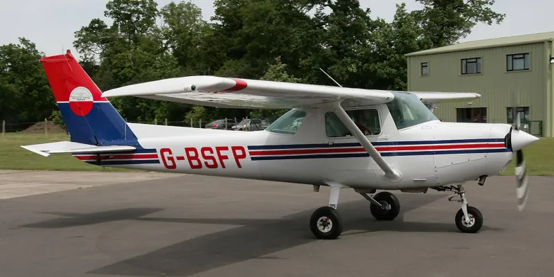 † Pilotem letadla na zkoušku a vyhlídkový let v Cessna 152 †