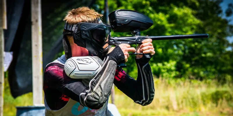 Paintball: hra v terénu na 2 hodiny