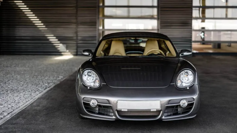 † Dechberoucí jízda v Porsche Cayman po silnici 30 km †