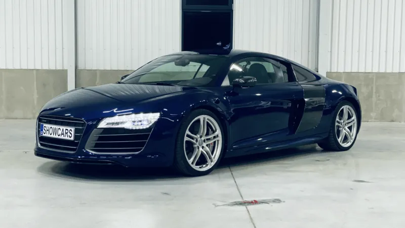 † Jízda v Audi R8 V10 PLUS 40 minutová jízda včetně pohonných hmot †