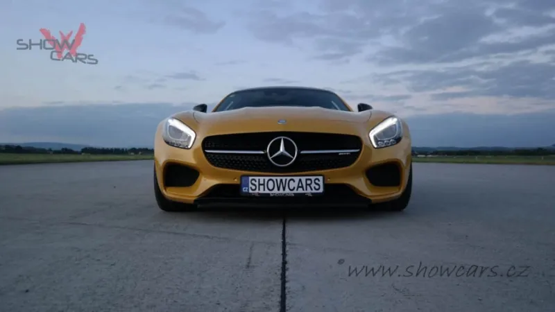 † Oslňující jízda ve voze Mercedes Benz 40 min bez PHM †