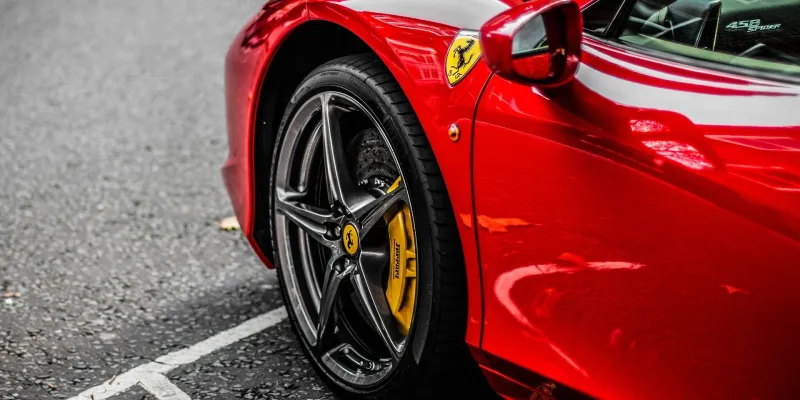† Jízda ve Ferrari 458 Italia v Ostravě - 20 min bez paliva †